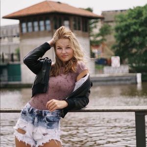 Meet your Posher, Jenna